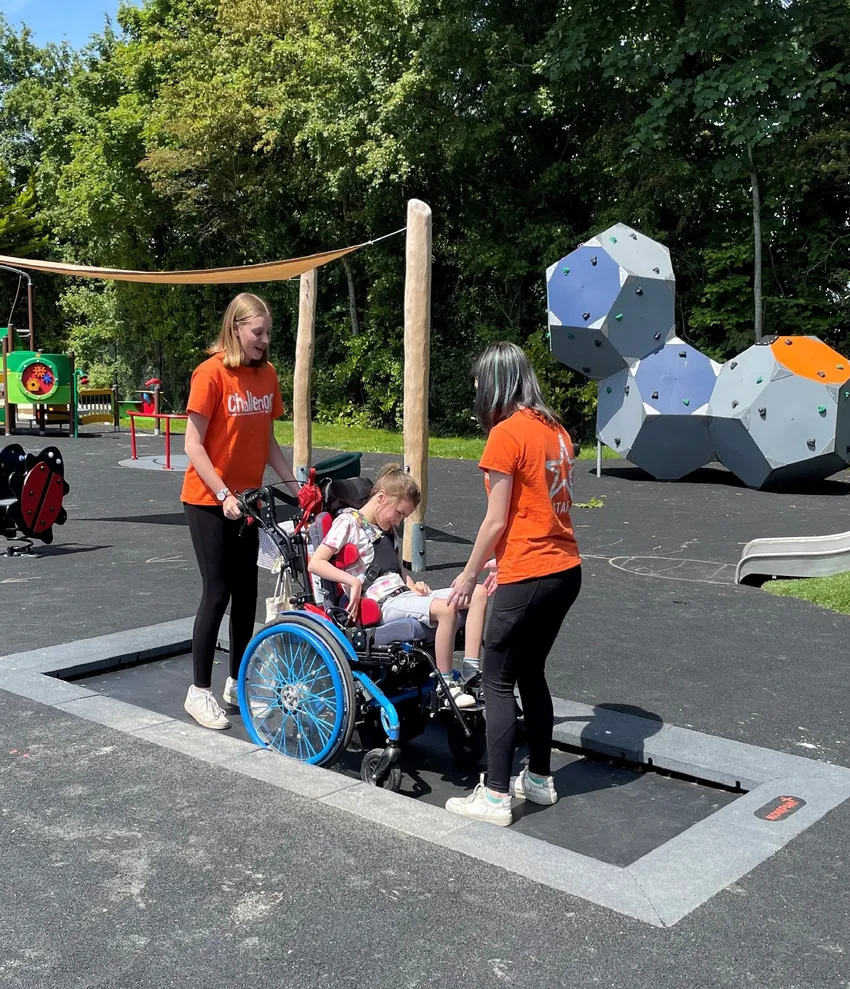 Ready, Steady, Play!